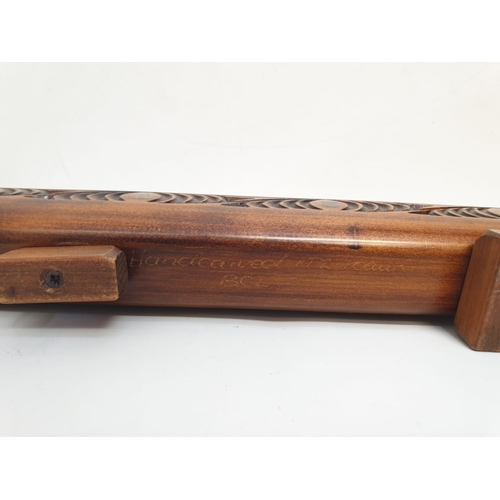 256 - Hawaiian hand carved wooden boat, 49x20cm