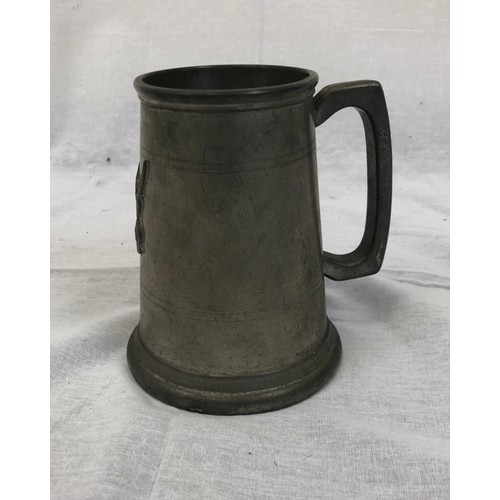 928 - A pewter tankard celebrating the 25th anniversary of the Battle of Britain.