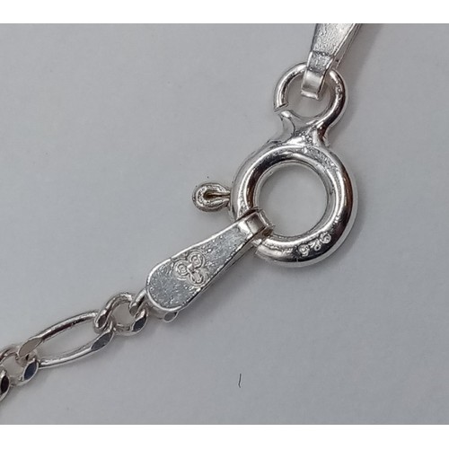 898 - Silver curb chain, weight 3.45g and 49cm long approx