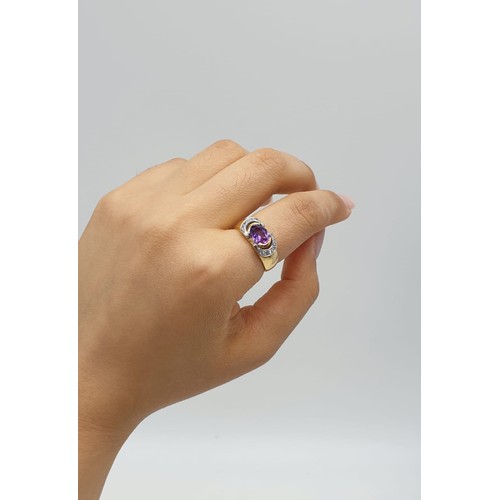 937 - 18ct amethyst and diamond ring weight 5.6g and size O