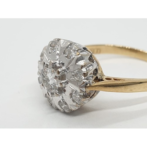 965 - 18ct gold diamond cluster ring. Size L. 3.1g in weight.