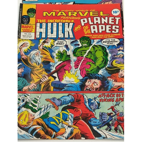 993 - 20 Mixed Vintage Marvel Comics plus 4 x Marvel comics. The Mighty World of Marvel Starring the Incre... 