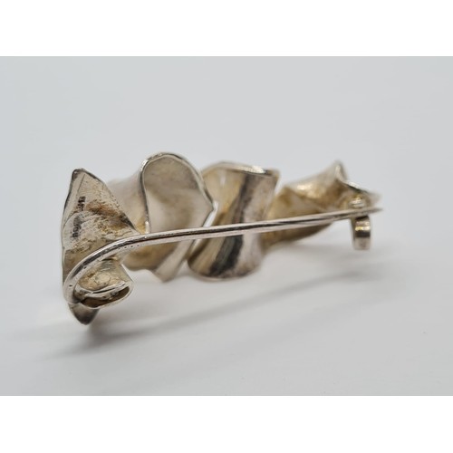 514 - Vintage silver brooch, weight 12.9g and  4.5cm long approx