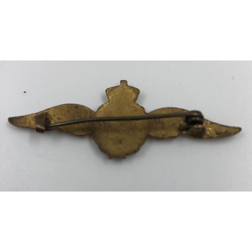102 - WWII R.A.F. sweetheart brooch