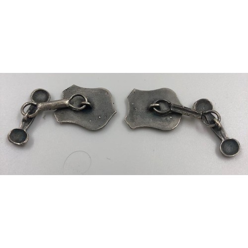 101 - Pair of WWII Luftwaffe officer cuff links