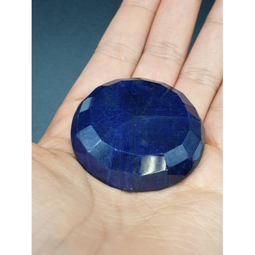 329 - 273.56 Ct Natural Blue Sapphire. Round brilliant cut. IGL&I certified