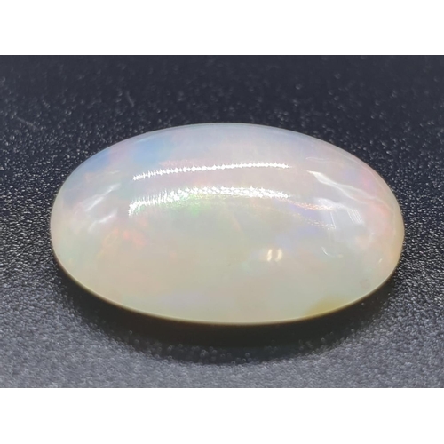 400 - 4.88 Ct Fire Opal. Oval cabochon. IGITL certified