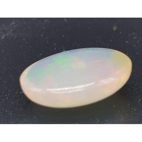 400 - 4.88 Ct Fire Opal. Oval cabochon. IGITL certified