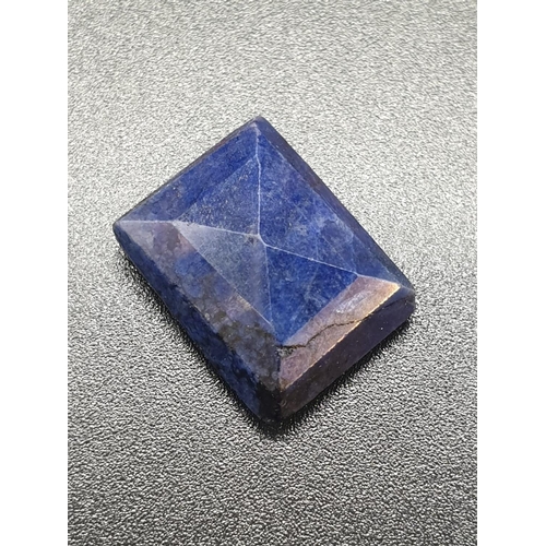 469 - 11.60 Ct Natural Blue Sapphire. Rectangular step. GLI certified