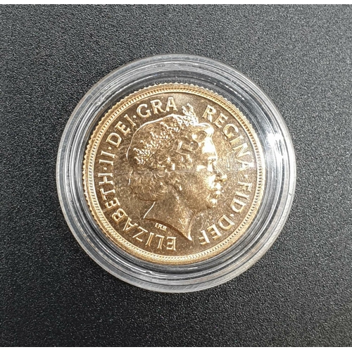 240 - Gold Sovereign Dated 2015 in capsule