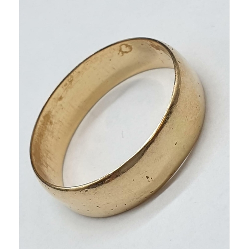 484 - 9ct Gold Band Ring 4.2g Size S