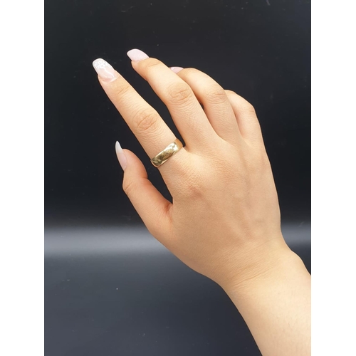 484 - 9ct Gold Band Ring 4.2g Size S