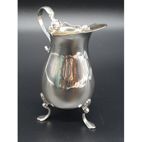 488 - Sterling silver jug, Hallmarked Birmingham 1901. 10cm in height. 85 grams in weight.