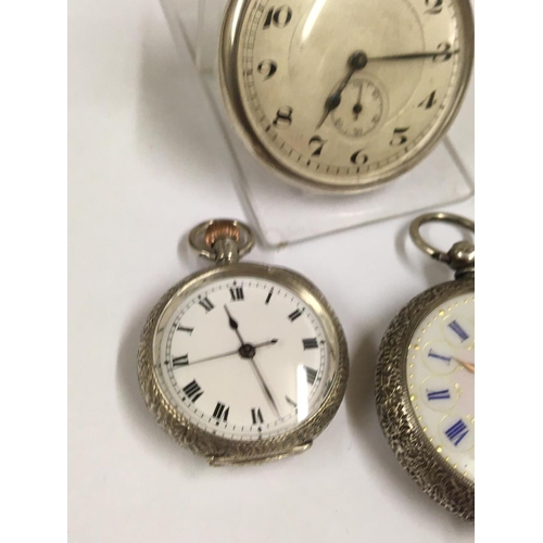 191 - Selection of 3x Antique solid silver pocket watches, two of them ticking but no guarantees