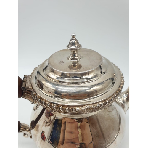 21 - Asprey London Silver Tea Pot, weight 1000g and 18cm tall, 22cm wide approx in very good condition