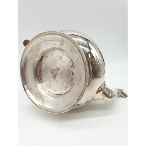 21 - Asprey London Silver Tea Pot, weight 1000g and 18cm tall, 22cm wide approx in very good condition