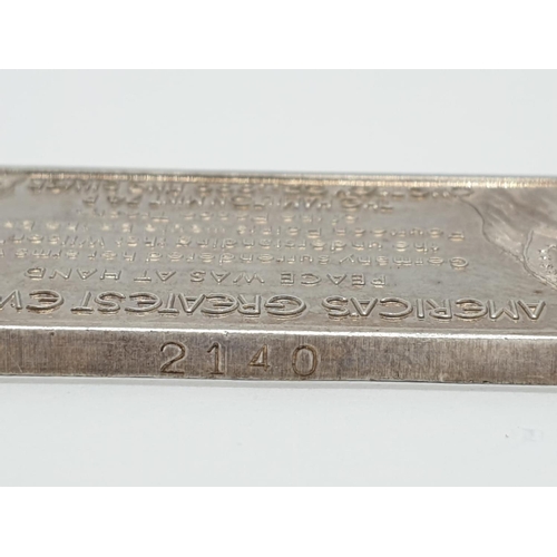 237 - Silver Fine Bar .999 Armistice WW1, weight 31.8g