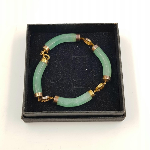 335 - Vintage ORIENTAL JADE and Rolled gold BRACELET with clasp. 19.2 g, 18cm in length.