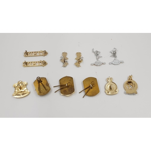 409 - 12 x Military CAP BADGES