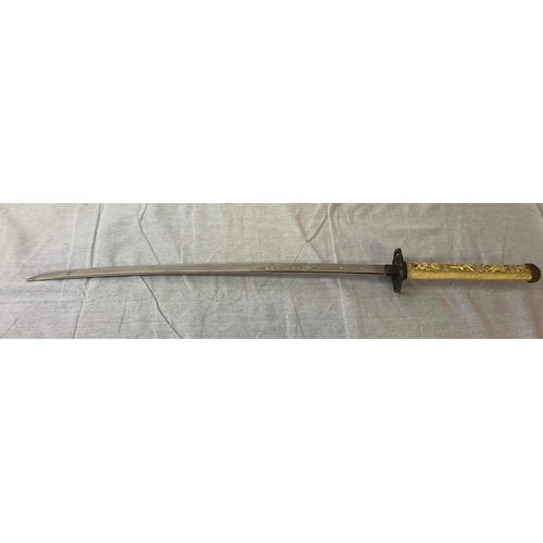 246 - Japanese SAMURAI SWORD that seems to be married with a fairly new steel blade on an antique bone (pe... 