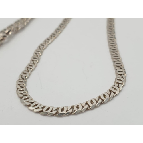 470 - Silver Anchor style chain 10g weight and 44cm long approx