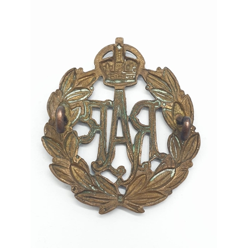 279 - 6 x British Army Cap Badges.