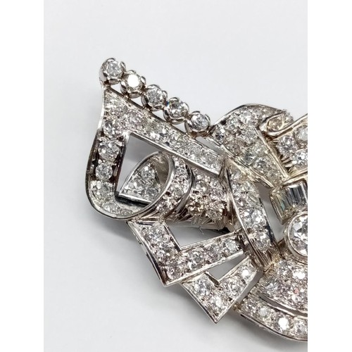 200 - Art Deco Style BROOCH with over 5ct of fine quality Diamonds set in Platinum.  24.5g     7 cm wide