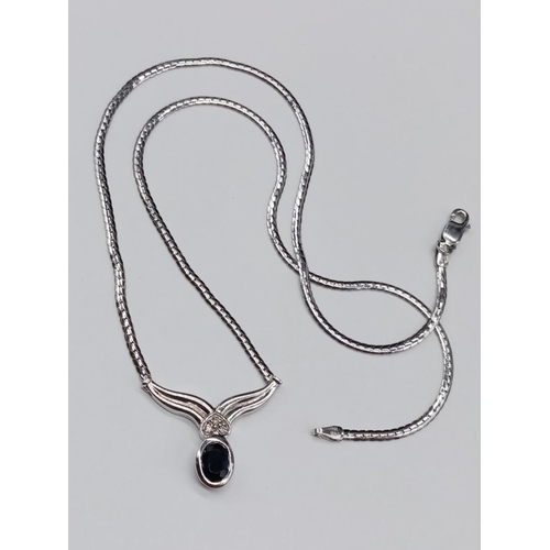 121 - Sapphire diamond necklace. Approx. 44cm. 7.15g.