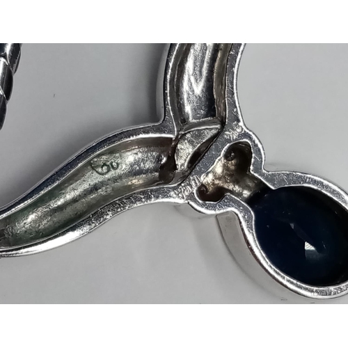 121 - Sapphire diamond necklace. Approx. 44cm. 7.15g.