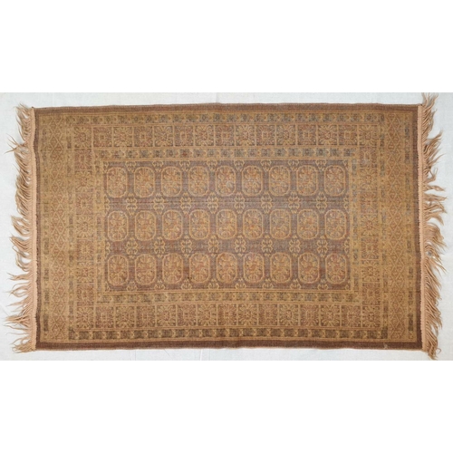 155 - Small Chinese silk rug. 106x67cm with fringed ends.