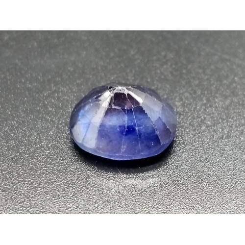 988 - 9.90 Cts Natural Blue Sapphire. Oval shape. ITLGR certified