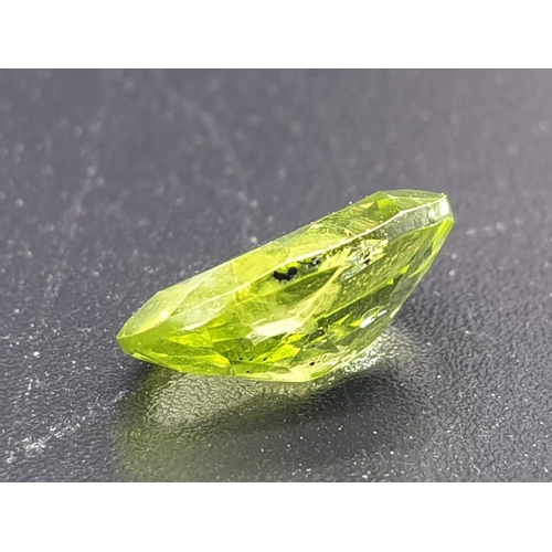 295 - 2.32 Cts Natural Peridot. Oval shape. IDT certified