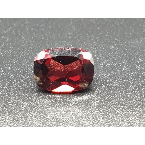 841 - 1.700 Cts Natural Pyrope Granet. Cushion Shape. GLI Certified