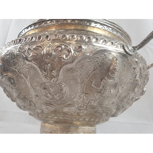 117 - AN 11 PIECE ANTIQUE BURMESE SILVER PUNCH BOWL BEAUTIFULLY ENGRAVED WITH ORIENTAL GODS AND TOPPED WIT... 