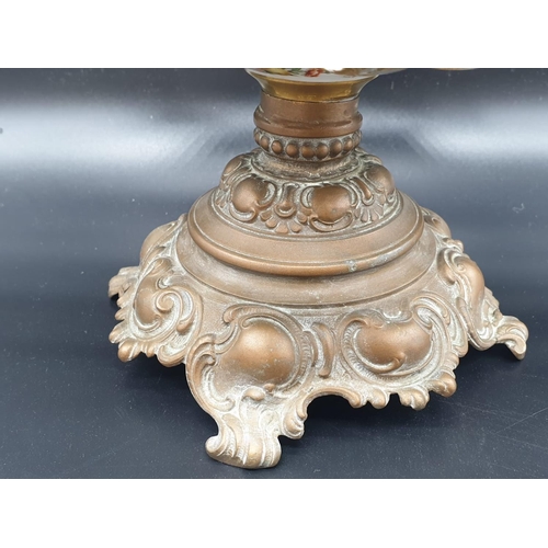 157 - A 19th Century Porcelain Centrepiece/Fruit bowl, on a Brass Pedestal. Beautiful Floral Decoration.
2... 