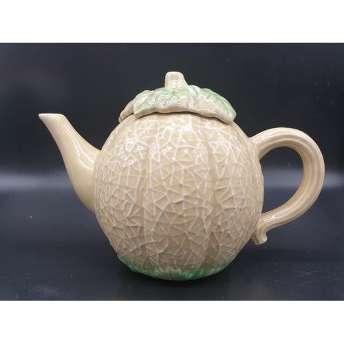 953 - A group of 4 highly collectable teapots. It includes:                                               ... 