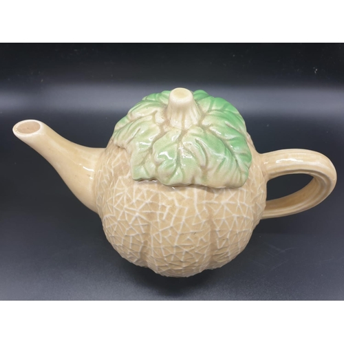 953 - A group of 4 highly collectable teapots. It includes:                                               ... 