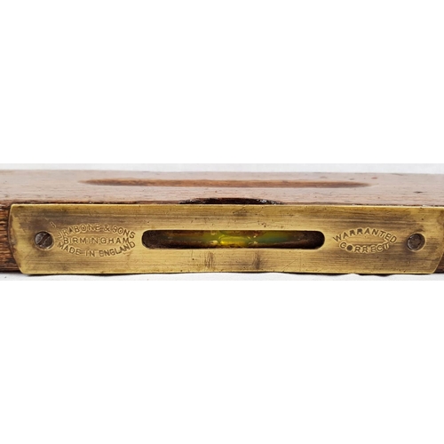 711 - AN ANTIQUE 2 WAY SPIRIT LEVEL MADE BY J.RABONE AND SONS (BIRMINGHAM)