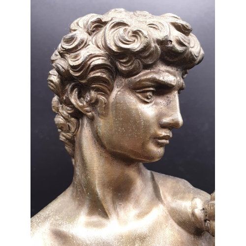 998 - A Statue of Michelangelo's David in Brass on a Marble Base 40cms Tall 3.6kg