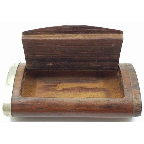 430 - Vintage Wood and Silver Snuff Box. 7 x 4cm