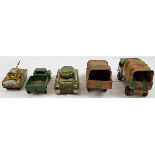 422 - 5 Vintage Tin Plate Army Toys. Truck 18cm long.