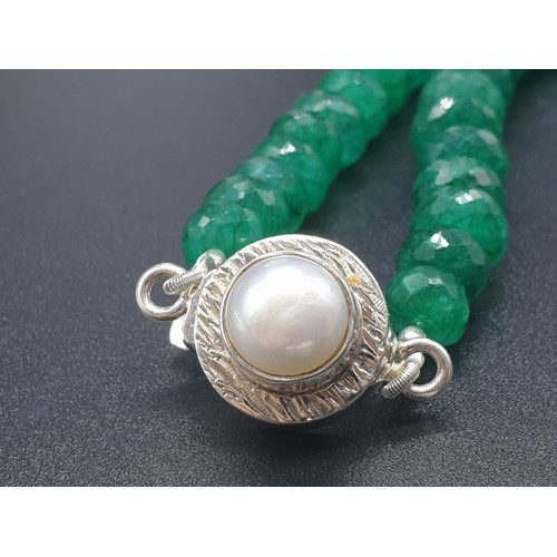 173 - 440cts Emerald Necklace with Pearl Clasp