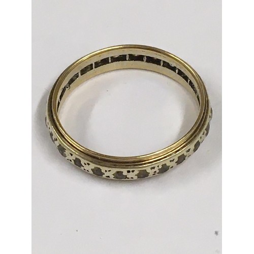 500 - Vintage 9ct gold eternity ring 2.2g