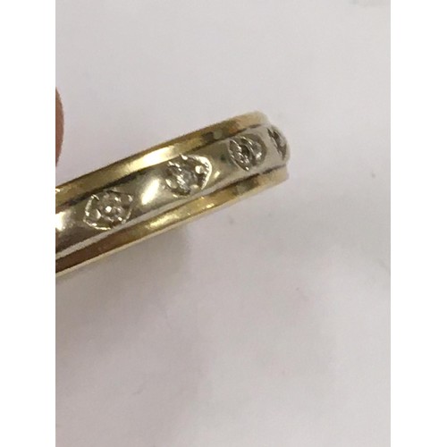 521 - Vintage 9ct yellow and white gold 375 half eternity ring 4.9g