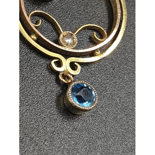 410 - Victorian 9ct gold aquamarine pendant, weight 1.47g and 4cm drop approx