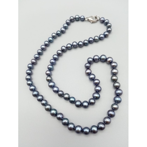 396 - Black pearl necklace silver clasp, weight 19g and 46cm long approx