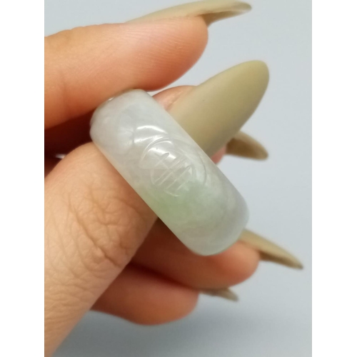 538 - Natural jade ring, weight 10g and size U