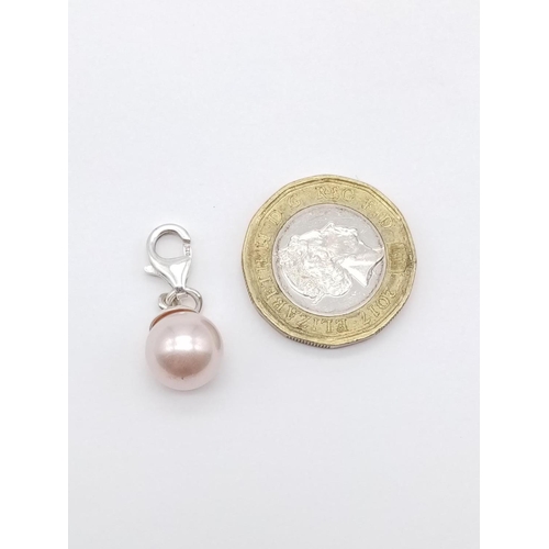 783 - Pink pearl silver pendant, weight 2.3g and pearl is 6mm