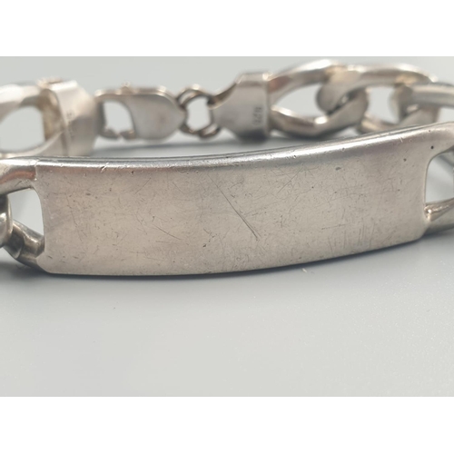 353 - Chunky silver ID bracelet, weight 72.6g