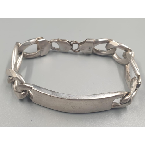 353 - Chunky silver ID bracelet, weight 72.6g